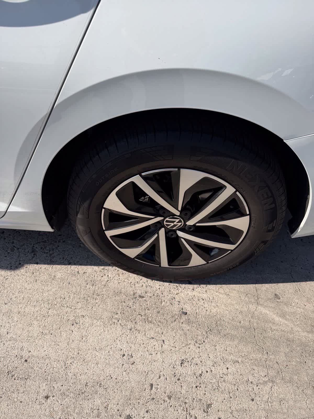 Used 2025 Volkswagen Jetta S FWD image 9