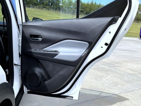 Certified 2024 Nissan Kicks SR w/ SR Premium Package image 18