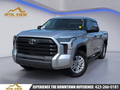 Used 2024 Toyota Tundra SR5 w/ SR5 Convenience Package AWD/4WD image 1
