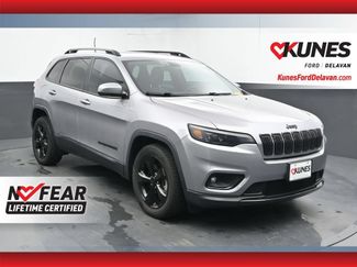 Used 2019 Jeep Cherokee Latitude Plus FWD video 1