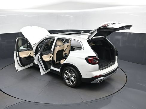 Certified 2024 BMW X3 sDrive30i w/ Premium Package RWD image 47