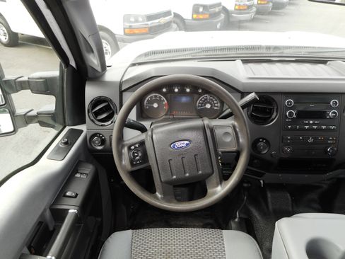 Used 2012 Ford F250 XL w/ PWR Equipment Group AWD/4WD image 24