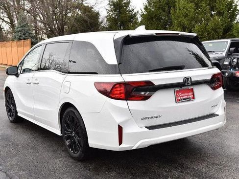 Used 2025 Honda Odyssey Sport-L image 7
