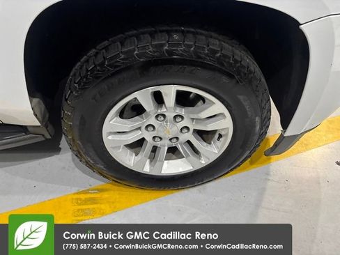 Used 2017 Chevrolet Tahoe LT AWD/4WD image 28
