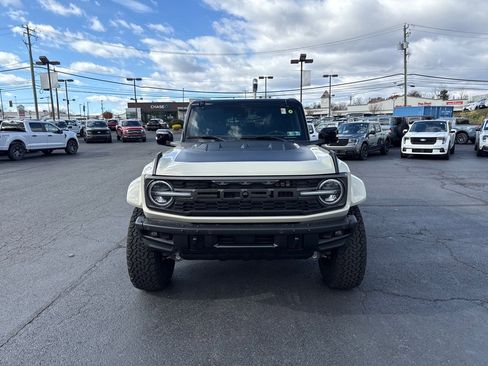 New 2025 Ford Bronco Raptor image 3