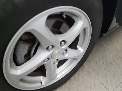 Used 2017 Chevrolet Malibu LS image 31