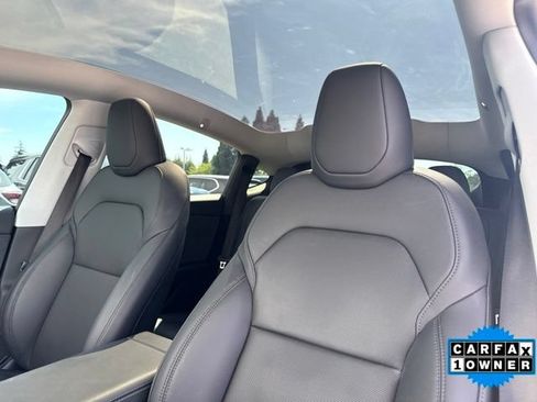 Used 2026 Tesla Model Y 2WD image 16