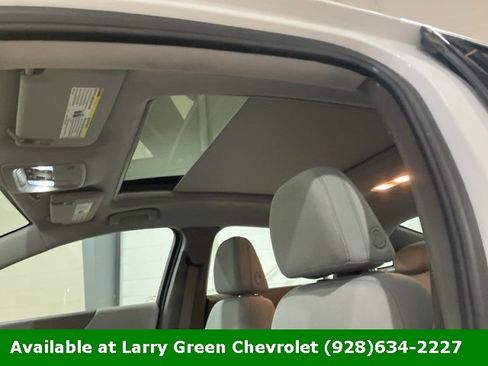 Used 2023 Chevrolet Malibu LT image 19