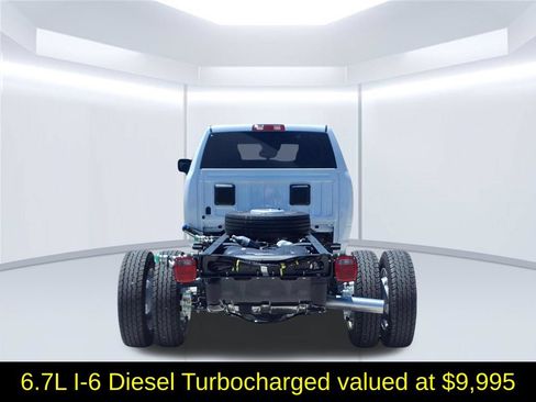 New 2026 RAM 5500 Tradesman w/ Chrome Appearance Group AWD/4WD image 2