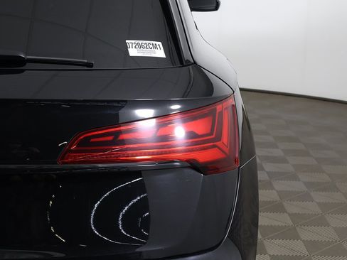 Used 2023 Audi SQ5 Premium Plus w/ Premium Plus Package image 17