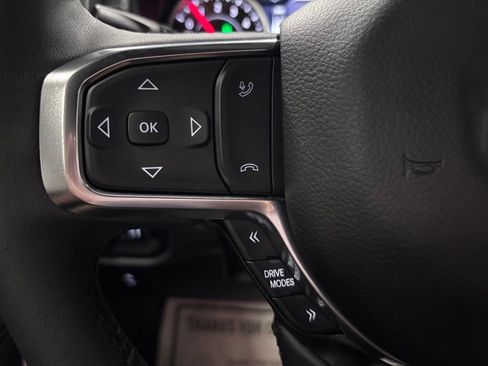 Used 2025 RAM 1500 Laramie AWD/4WD image 19