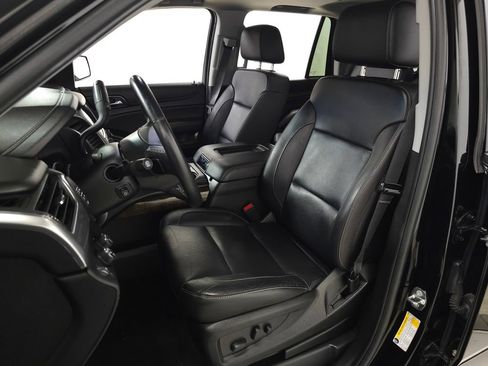 Used 2018 Chevrolet Tahoe LT w/ Luxury Package AWD/4WD image 20