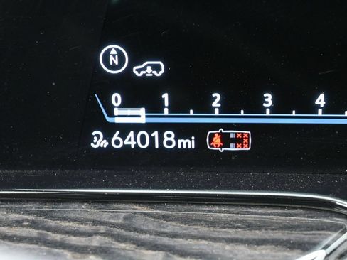Used 2021 Cadillac Escalade Premium Luxury w/ Driver Assist Tech Package AWD/4WD image 13