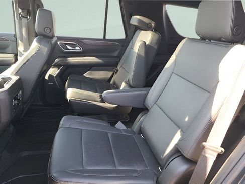 Used 2021 Chevrolet Tahoe LT image 18