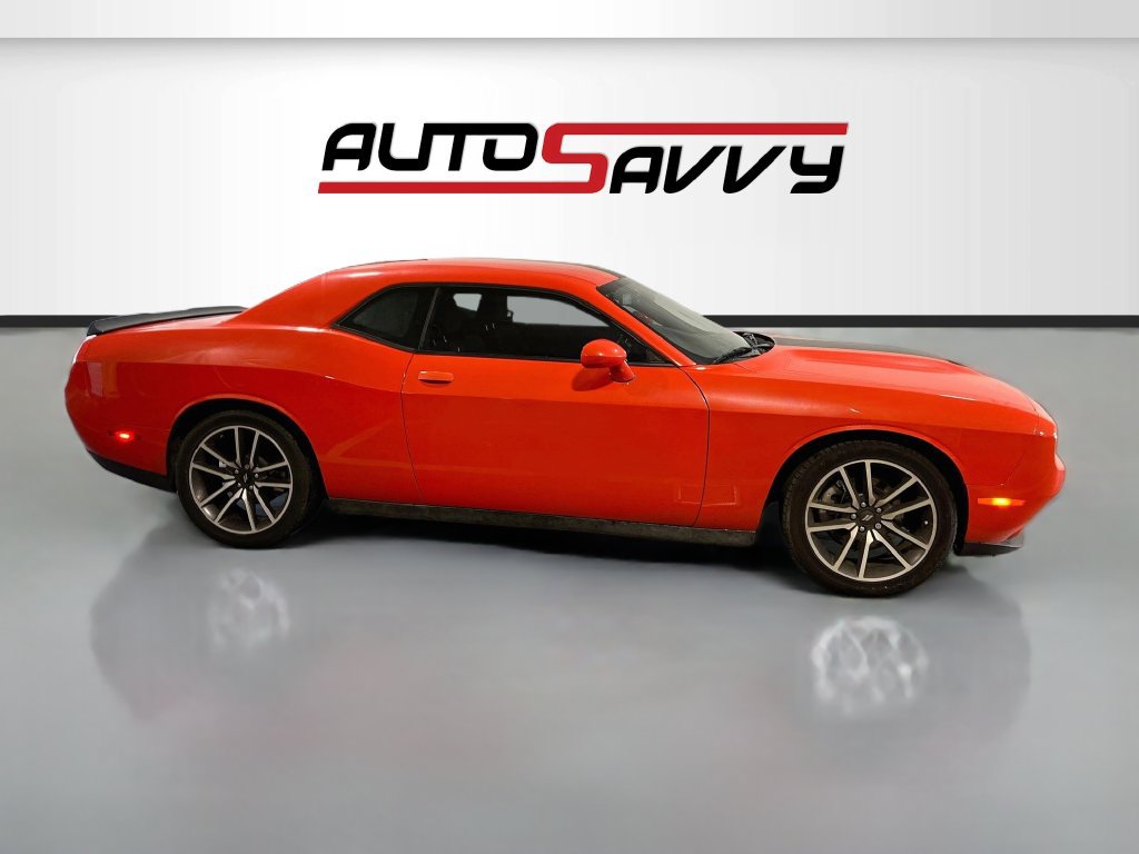 Used 2023 Dodge Challenger R/T RWD image 8