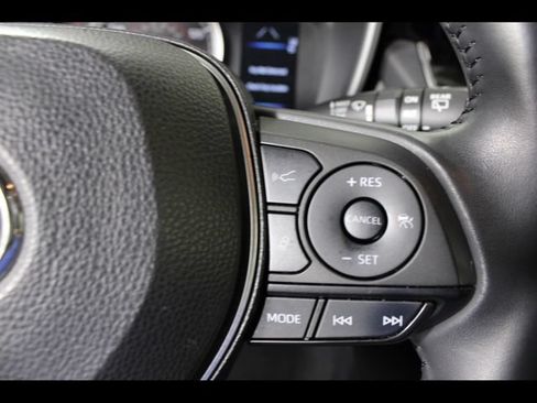Used 2021 Toyota Corolla SE FWD image 21
