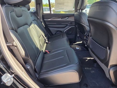 New 2026 Jeep Grand Cherokee Limited w/ Limited Altitude Package RWD image 12