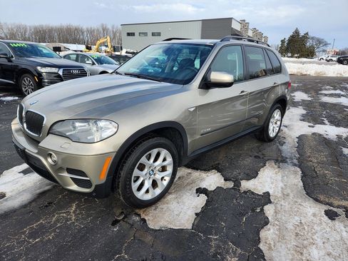 Used 2012 BMW X5 xDrive35i image 2