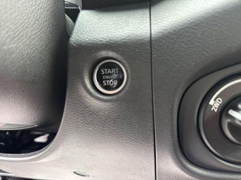 Used 2023 Nissan Frontier PRO-4X w/ Tow Package image 14