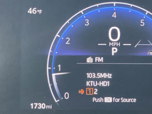 Certified 2026 Toyota Corolla SE image 33