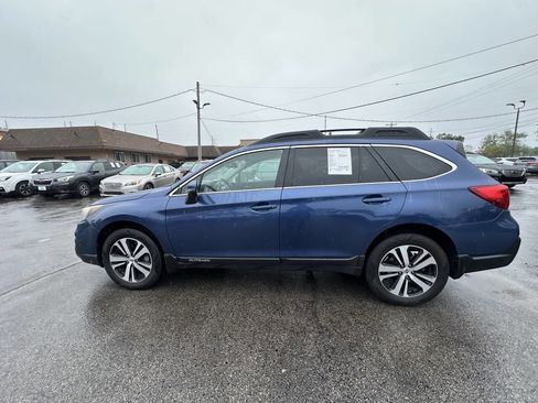 Used 2019 Subaru Outback 3.6R Limited image 2