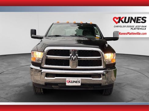 Used 2016 RAM 2500 Tradesman w/ Chrome Appearance Group AWD/4WD image 2