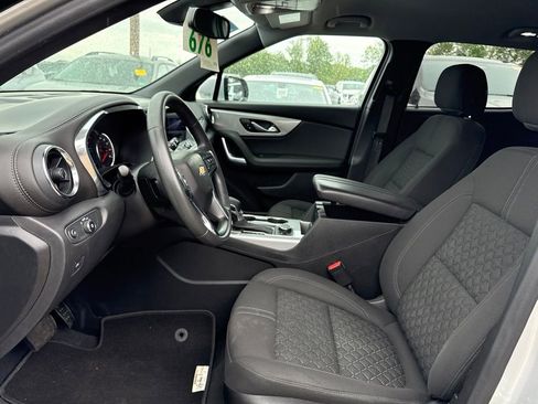 Used 2022 Chevrolet Blazer LT FWD image 7