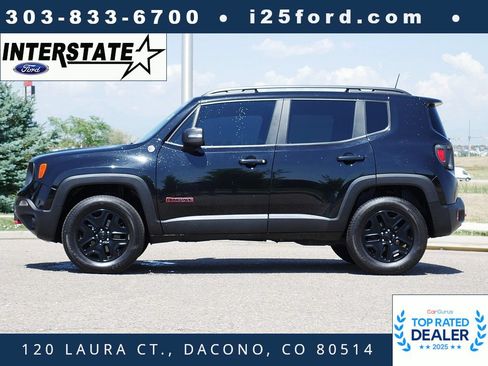 Used 2018 Jeep Renegade Trailhawk AWD/4WD image 2