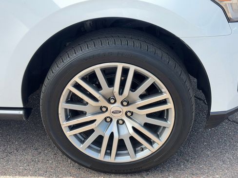 Used 2023 Ford Expedition Max Limited image 8