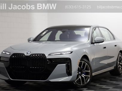 New 2025 BMW 760i xDrive w/ Executive Package