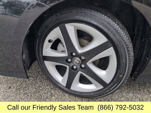 Certified 2017 Toyota Prius Three Touring w/ Carpet Mat Package image 28