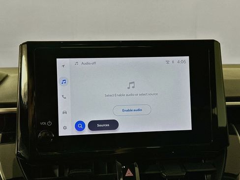 Used 2024 Toyota Corolla LE FWD image 15