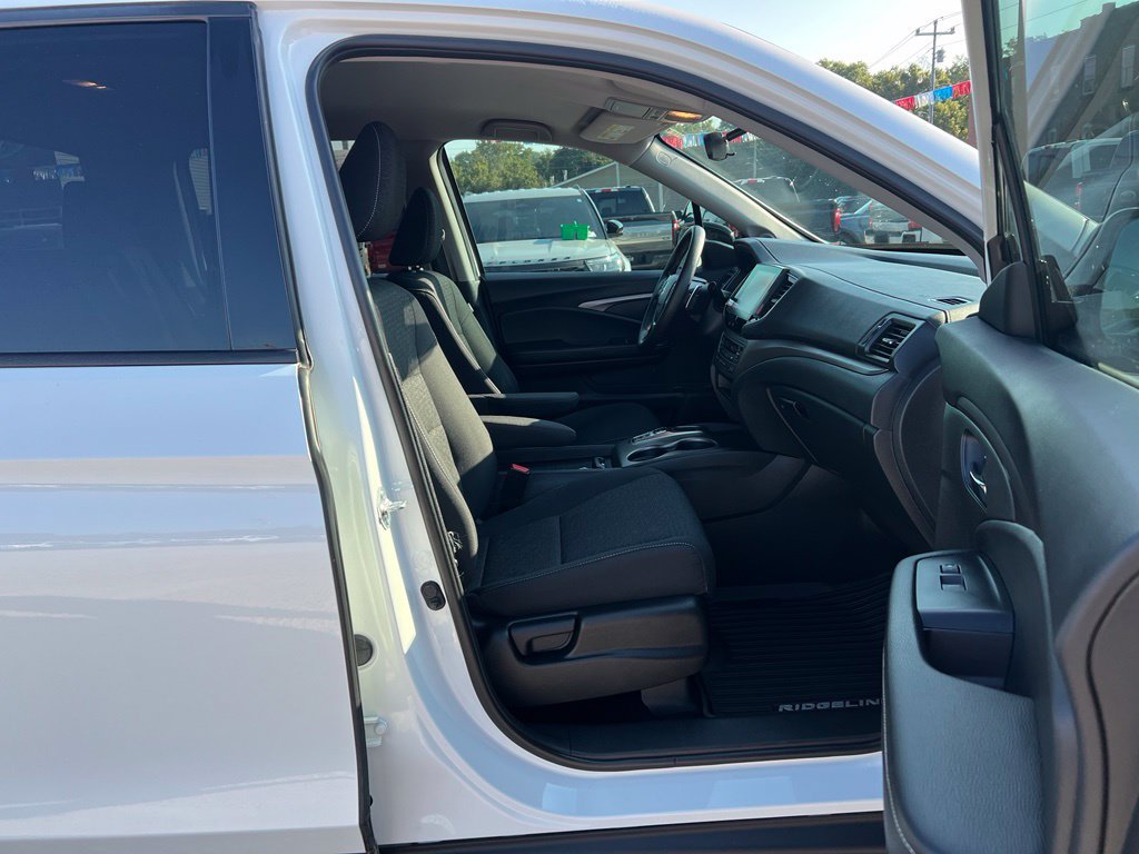 Used 2021 Honda Ridgeline Sport image 21