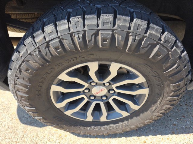 Used 2021 GMC Sierra 1500 AT4 AWD/4WD image 15