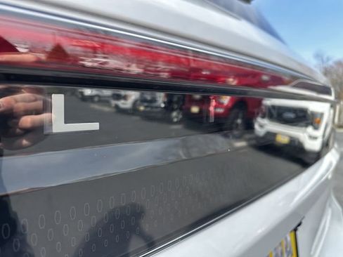 Certified 2025 Lincoln Navigator Reserve image 49