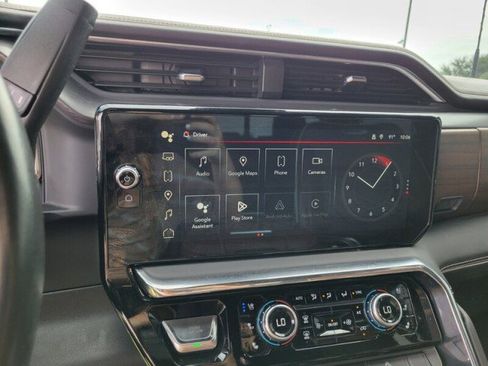 Used 2024 GMC Sierra 2500 Denali Ultimate image 17