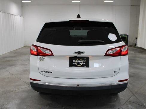 Used 2018 Chevrolet Equinox LT FWD image 9