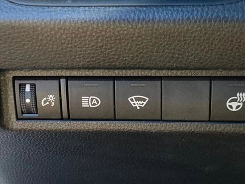 Used 2021 Toyota RAV4 XSE w/ XSE Grade Weather Package AWD/4WD image 11