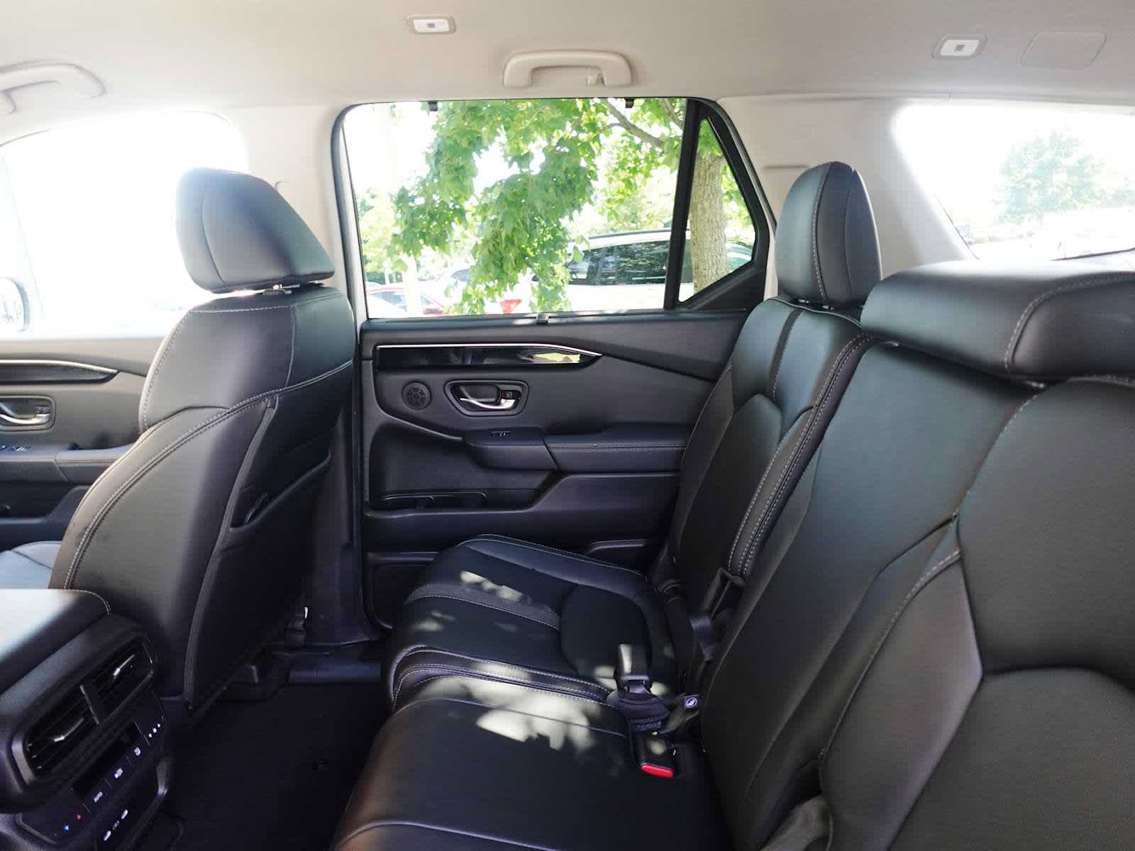 Certified 2024 Honda Pilot EX-L image 26
