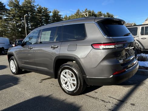 Used 2023 Jeep Grand Cherokee L Laredo w/ Luxury Tech Group I image 8