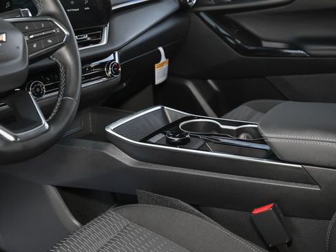 New 2026 Chevrolet Equinox LT w/ Safety and Technology Package FWD image 29