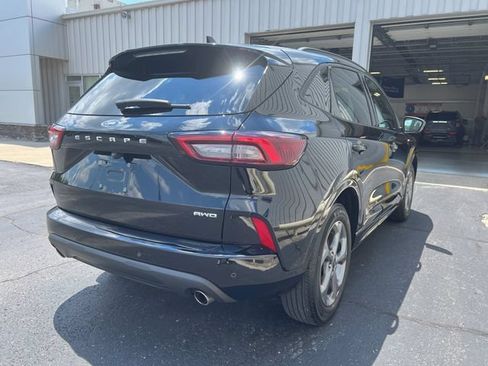 Used 2023 Ford Escape ST-Line w/ Tech Pack #1 AWD/4WD image 8