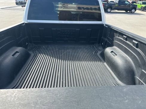 Used 2023 RAM 2500 Big Horn w/ Level 1 Equipment Group image 8