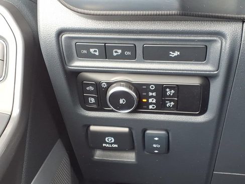 Used 2024 Ford F150 Lariat w/ Equipment Group 502A High AWD/4WD image 38