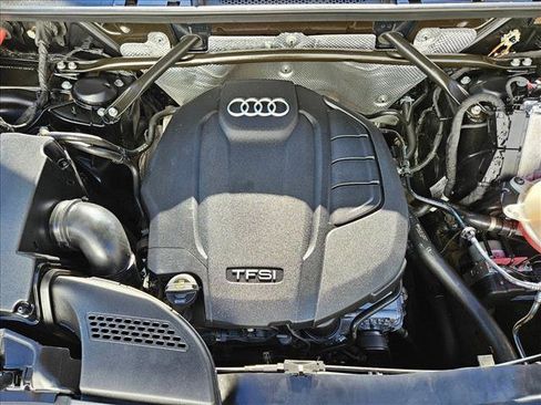 Used 2018 Audi Q5 2.0T Premium Plus w/ Premium Plus Package AWD/4WD image 28