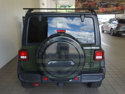 Used 2021 Jeep Wrangler Unlimited Rubicon w/ Cold Weather Group AWD/4WD image 14