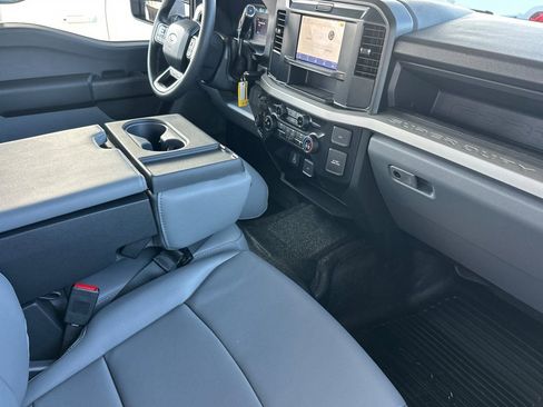 New 2026 Ford F250 4x4 Crew Cab Super Duty image 14