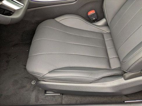 New 2026 Mercedes-Benz CLE 450 4MATIC Coupe image 4