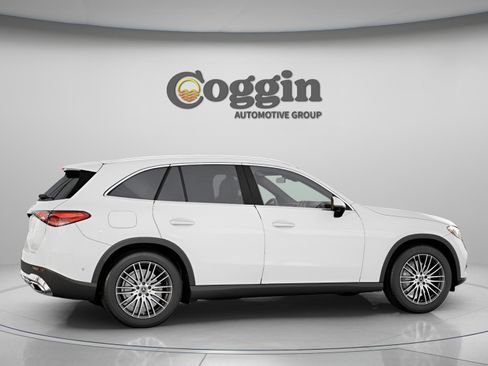 New 2026 Mercedes-Benz GLC 300 image 22