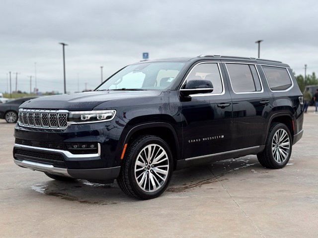 Used 2022 Jeep Grand Wagoneer Series III w/ Rear Seat Video Group 1 AWD/4WD image 3